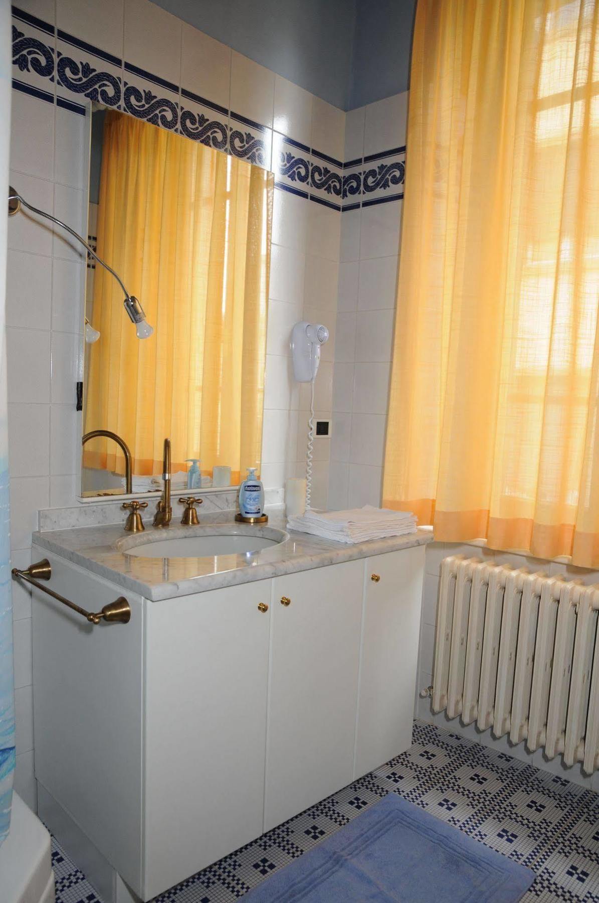 gastezimmer Tarussio Arezzo Exterior foto